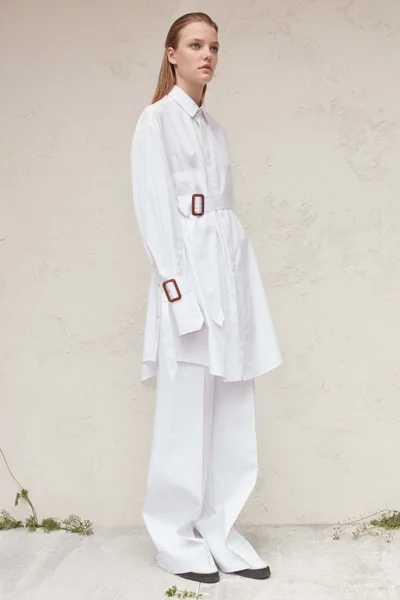 Look 10